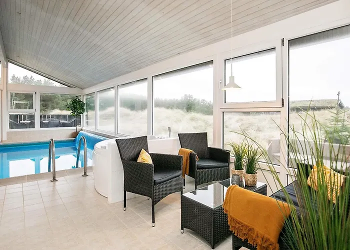 Charming Eco With Pool - By Traum *